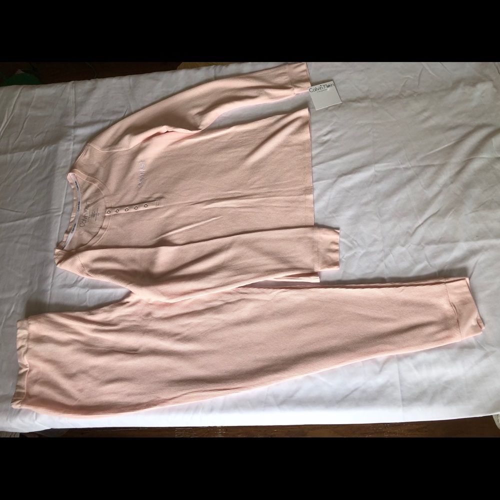 NWT Calvin Klein long sleeve thermal pj set